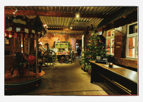 12 von 12 Dezember: Gänsezucht Eskildsen in Wermsdorf, Weihnachtsmarkt im Stall.