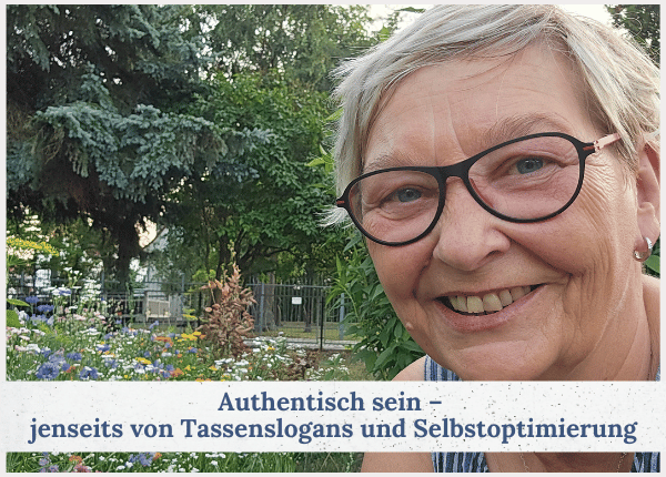 Sylvia am Teich inmitten von Sommerblüten